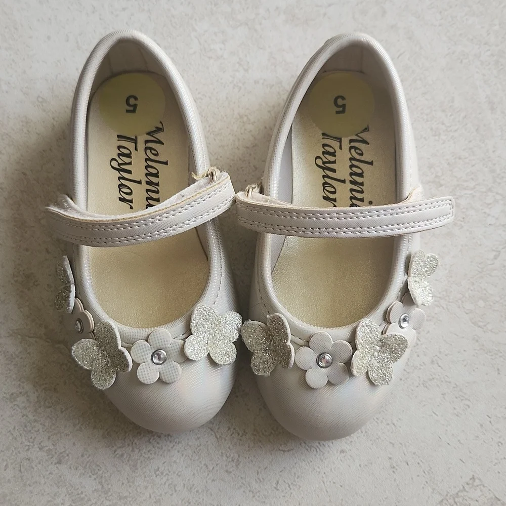 Melanine Taylor Dress shoes baby girl size 5
